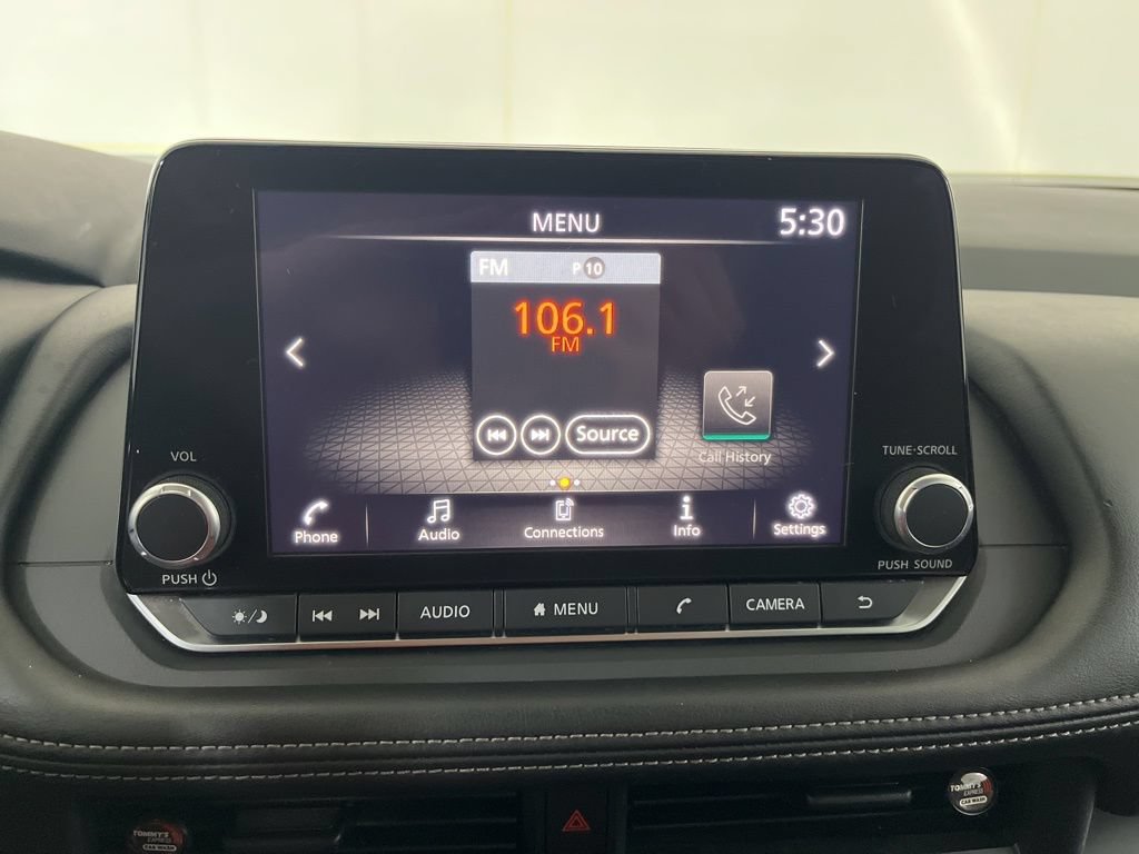 Used 2024 Nissan Rogue S AWD/4WD image 65