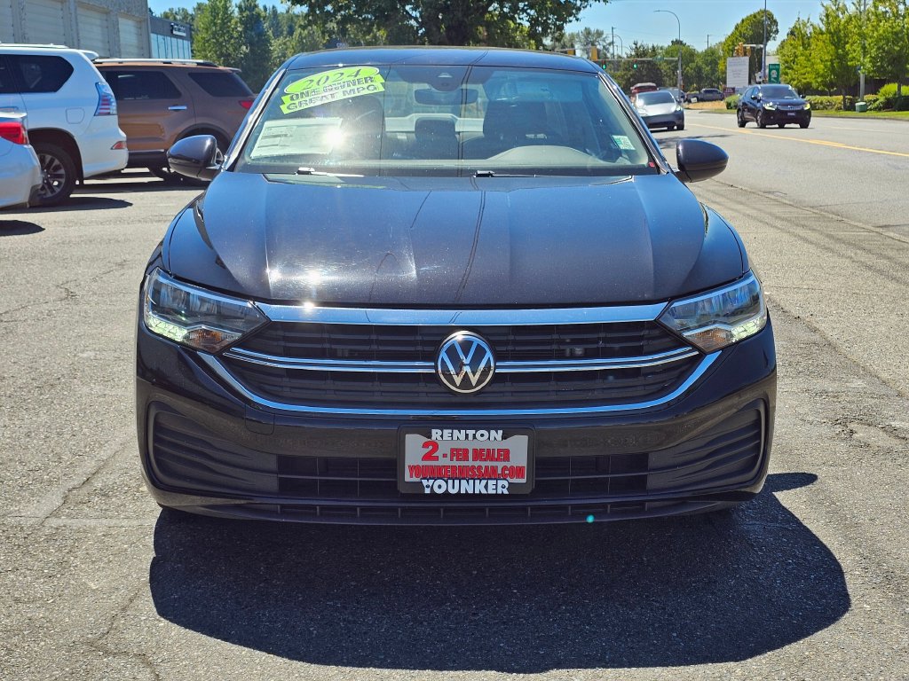 Used 2024 Volkswagen Jetta S FWD image 2