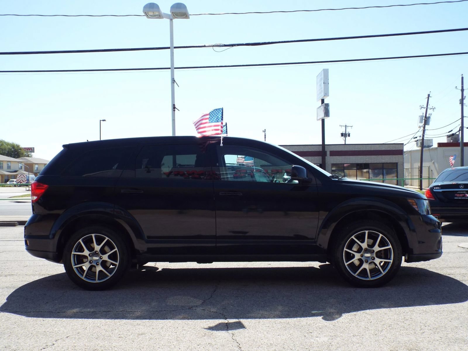 Used 2016 Dodge Journey R/T w/ Driver Convenience Group FWD image 4
