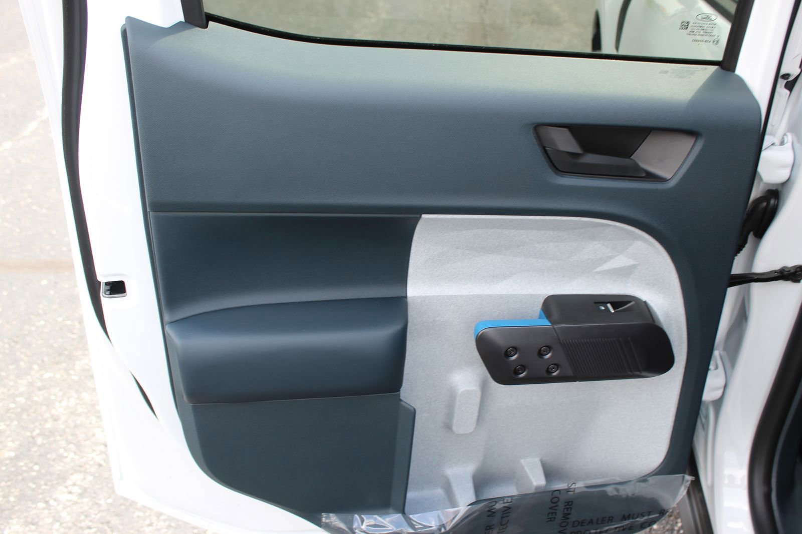 New 2025 Ford Maverick XLT w/ XLT Luxury Package FWD image 15