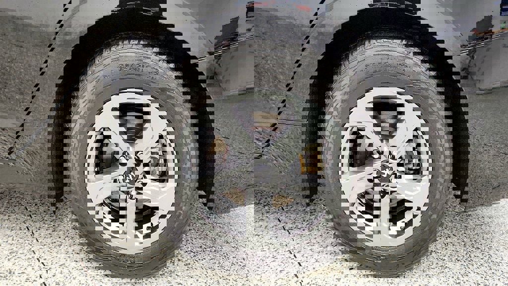 Used 2021 Kia K5 LXS image 9