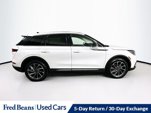 Used 2023 Lincoln Corsair AWD w/ Equipment Group 101A image 11