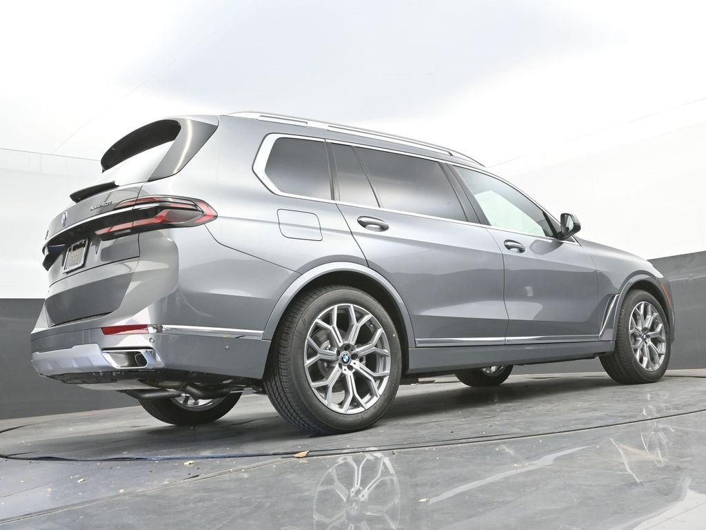 New 2026 BMW X7 xDrive40i image 58
