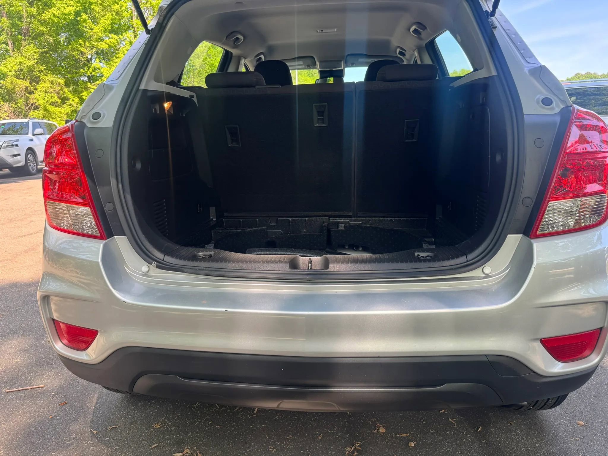 Used 2017 Chevrolet Trax LS image 23