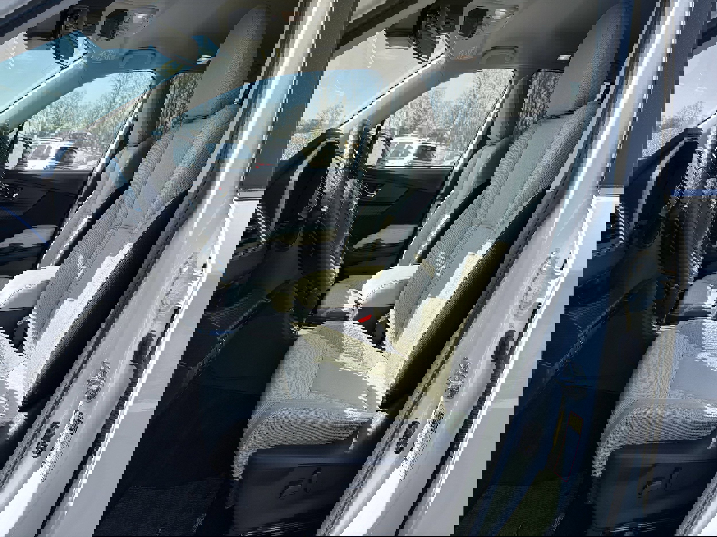 Certified 2025 Subaru Ascent Premium image 26