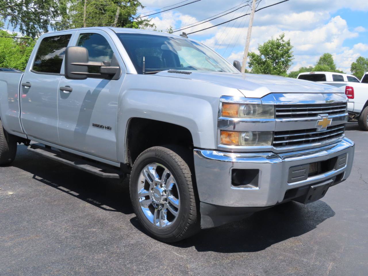 Used 2015 Chevrolet Silverado 2500 LT AWD/4WD image 25