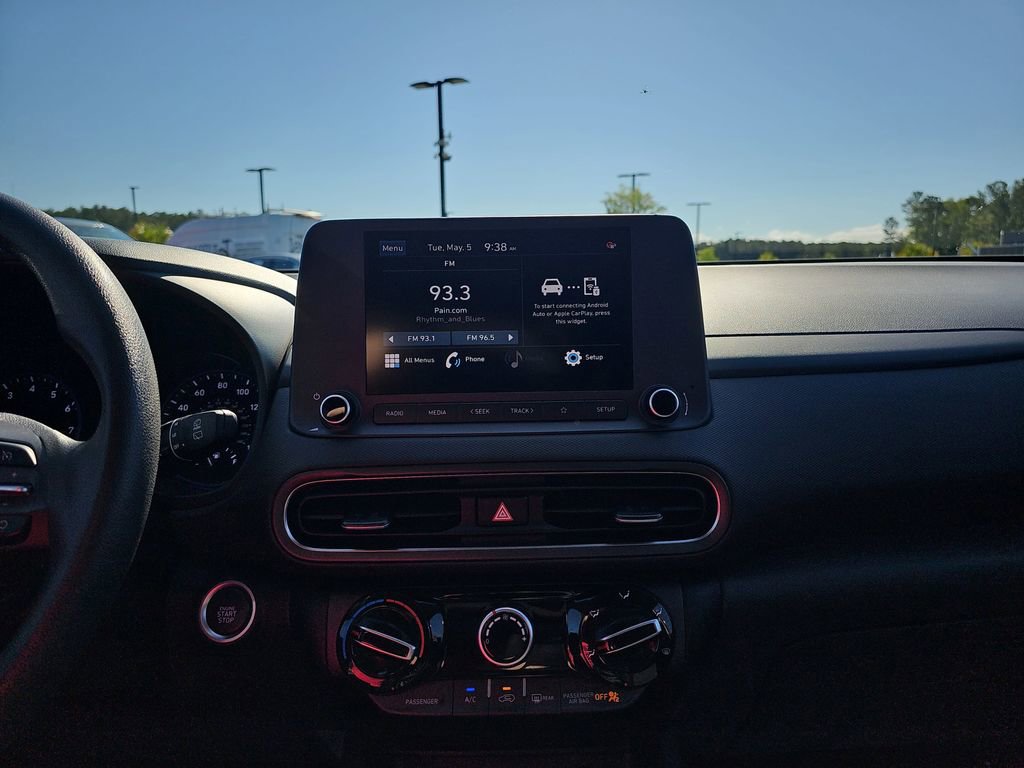 Used 2023 Hyundai Kona SEL FWD image 24