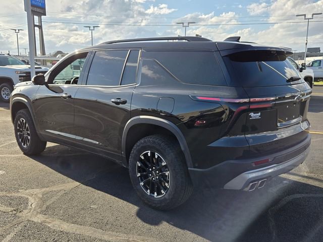 Used 2024 Chevrolet Traverse Z71 w/ Enhanced Driving Package image 5