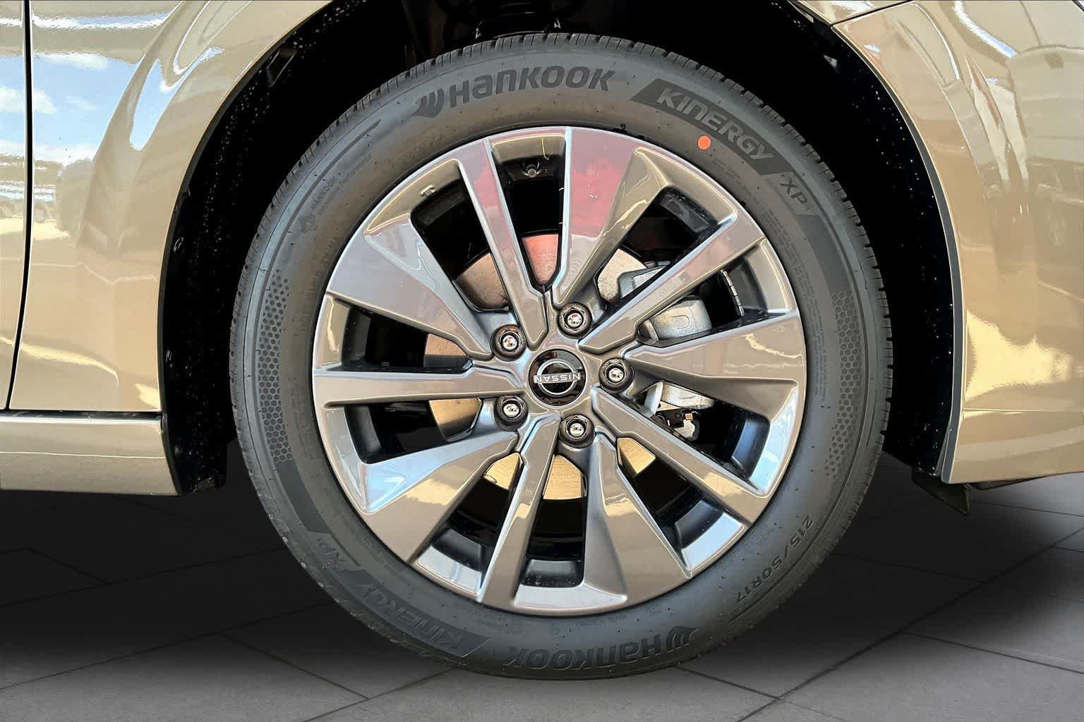 New 2026 Nissan Sentra SL FWD image 12