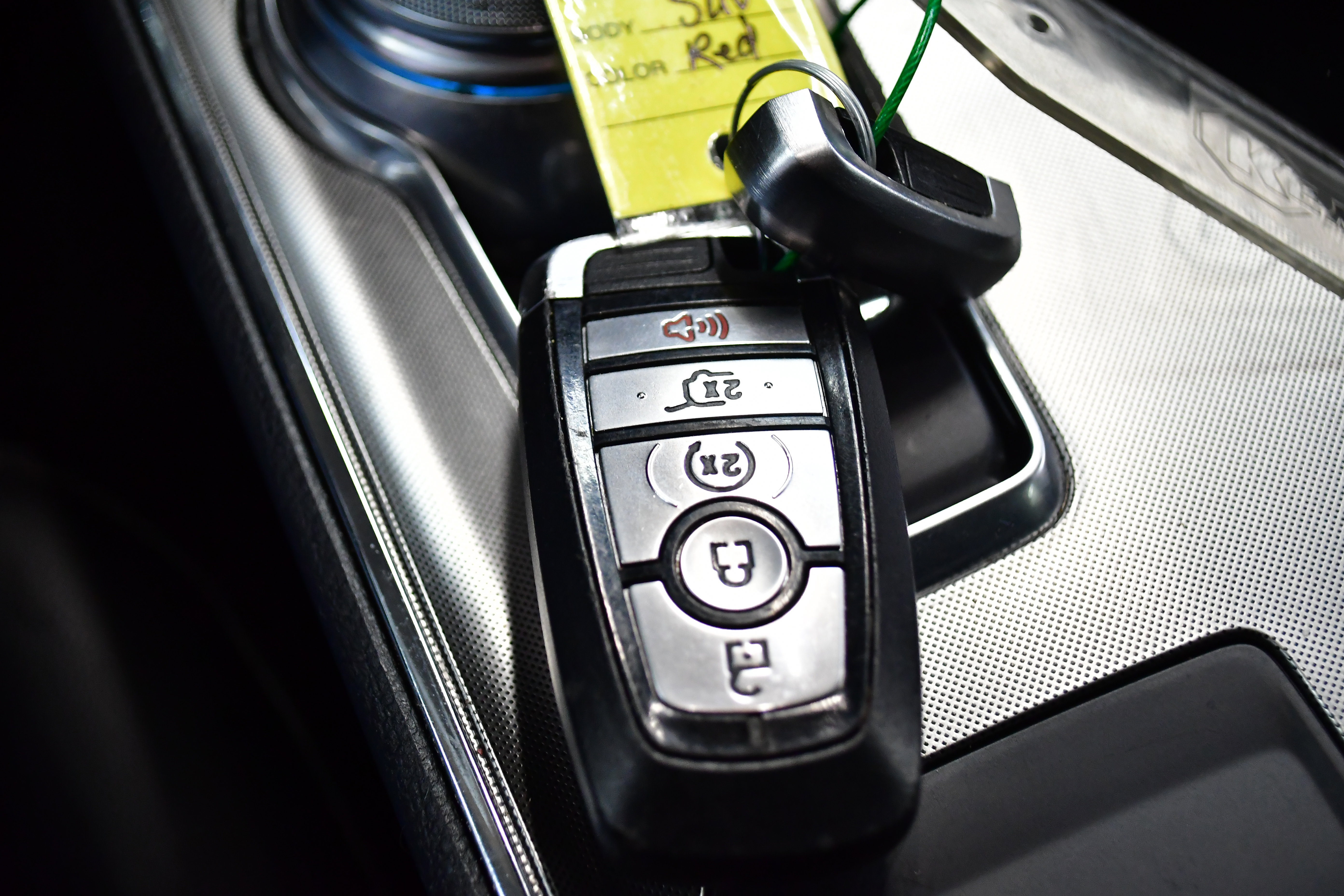 Used 2022 Ford Edge SEL w/ Convenience Package image 37