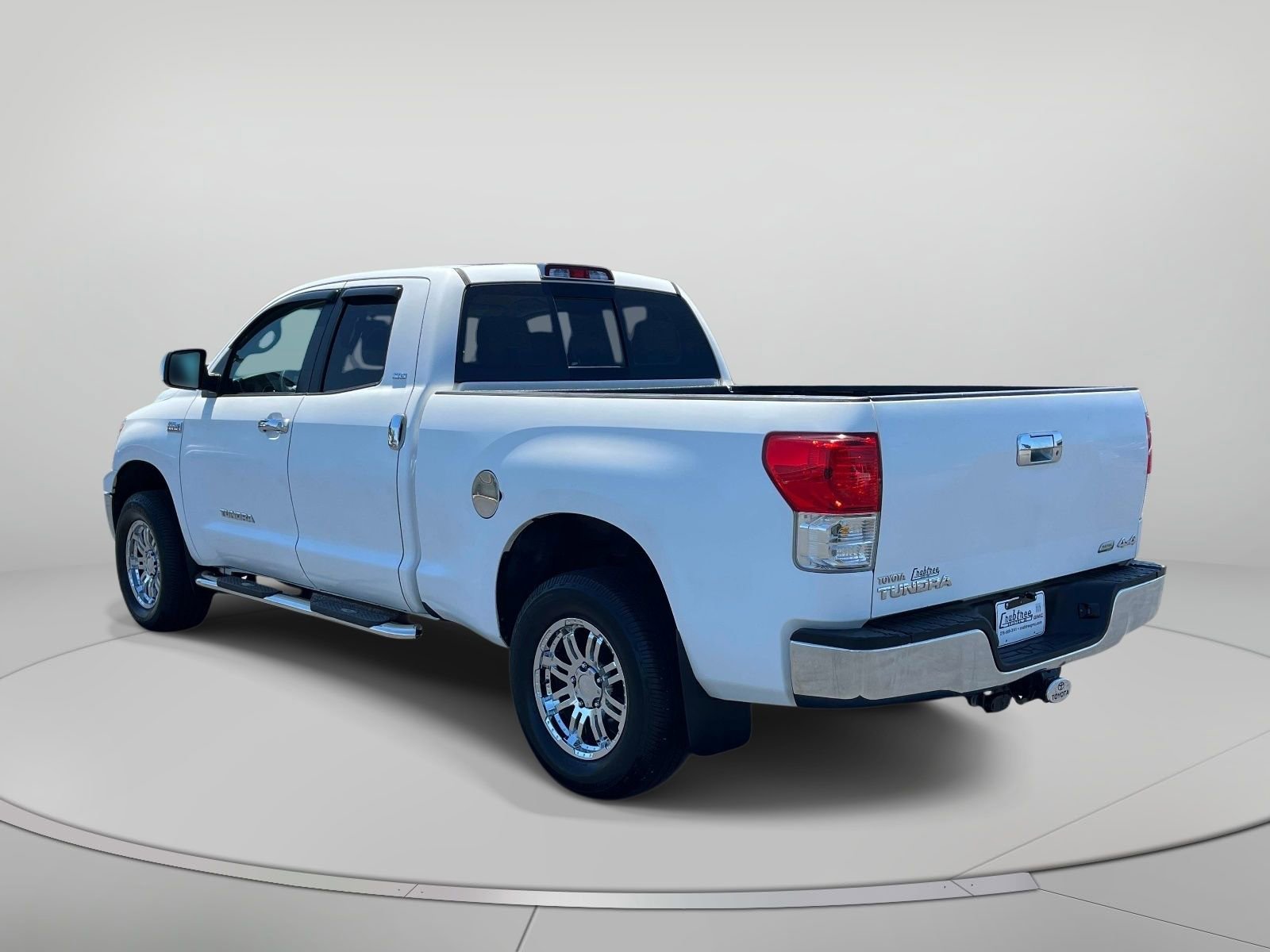 Used 2010 Toyota Tundra 4x4 Double Cab image 6