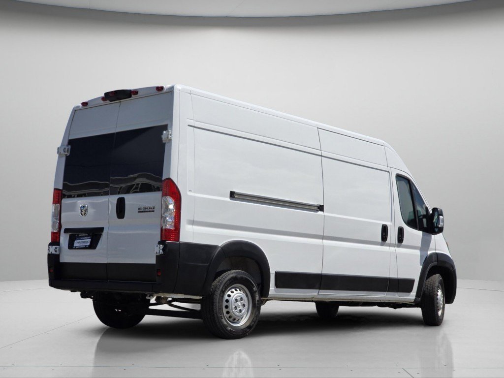 Used 2025 RAM ProMaster 2500 FWD image 18