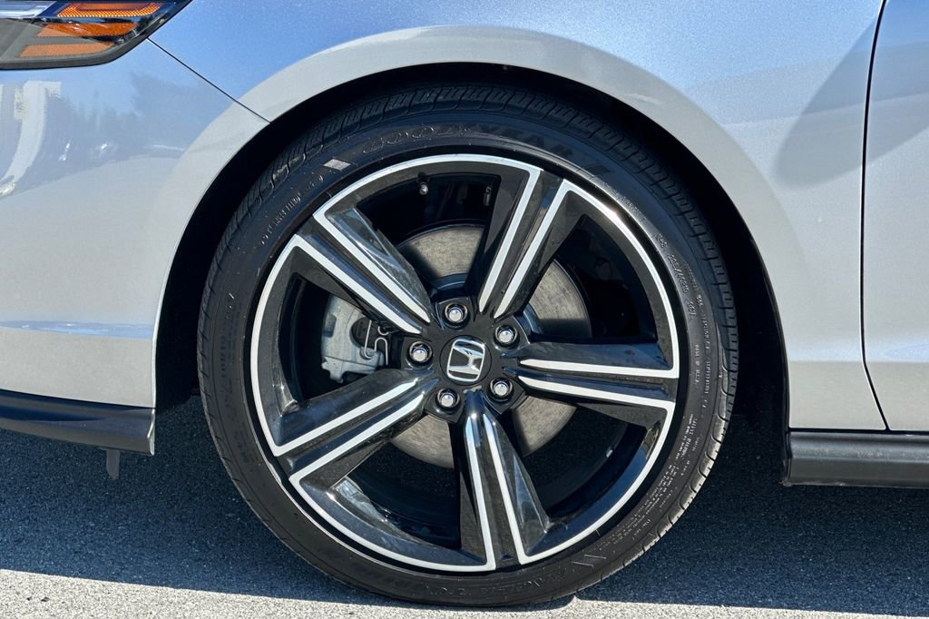 Used 2025 Honda Accord Sport image 23
