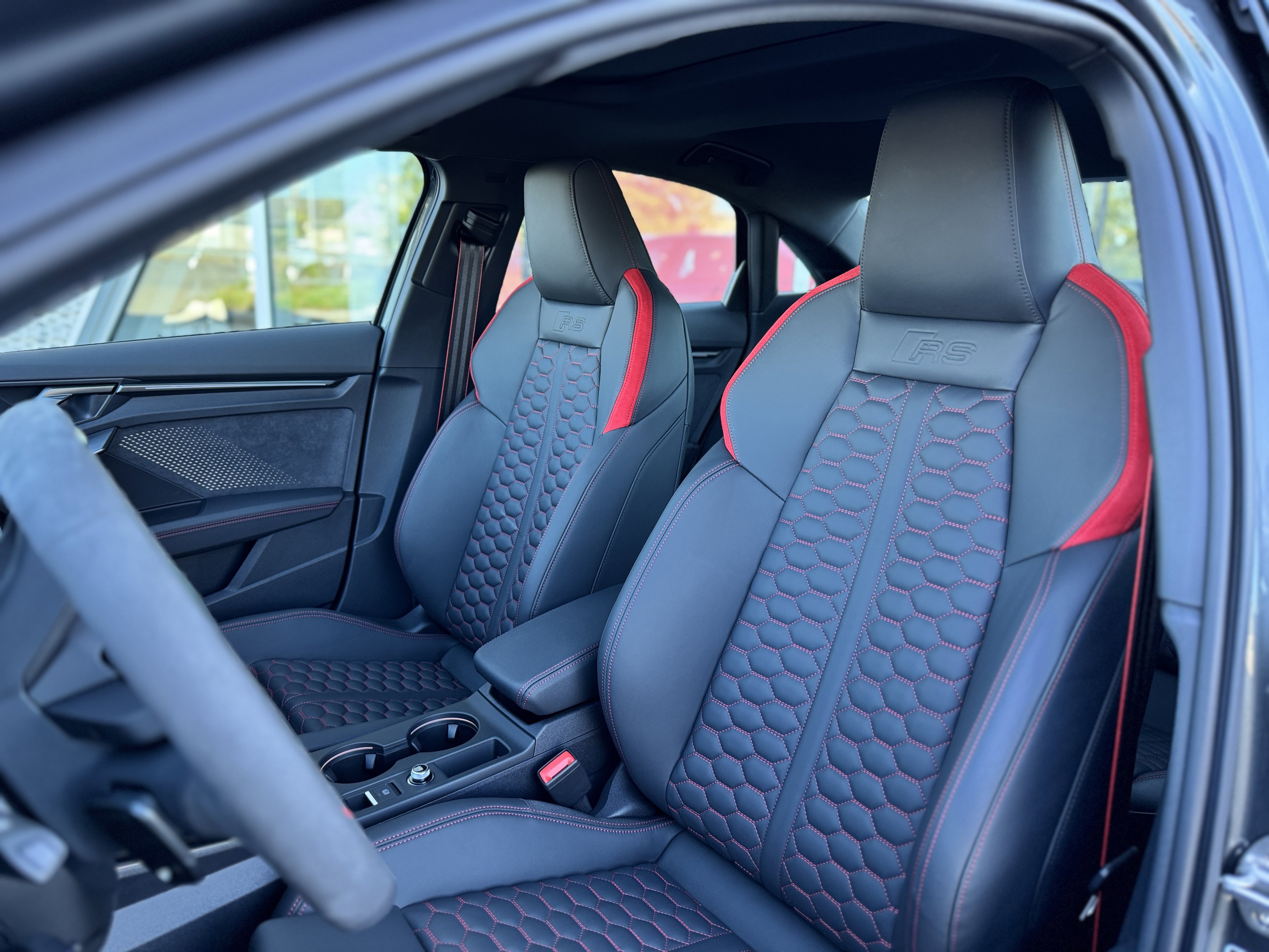 Certified 2025 Audi RS 3 image 5