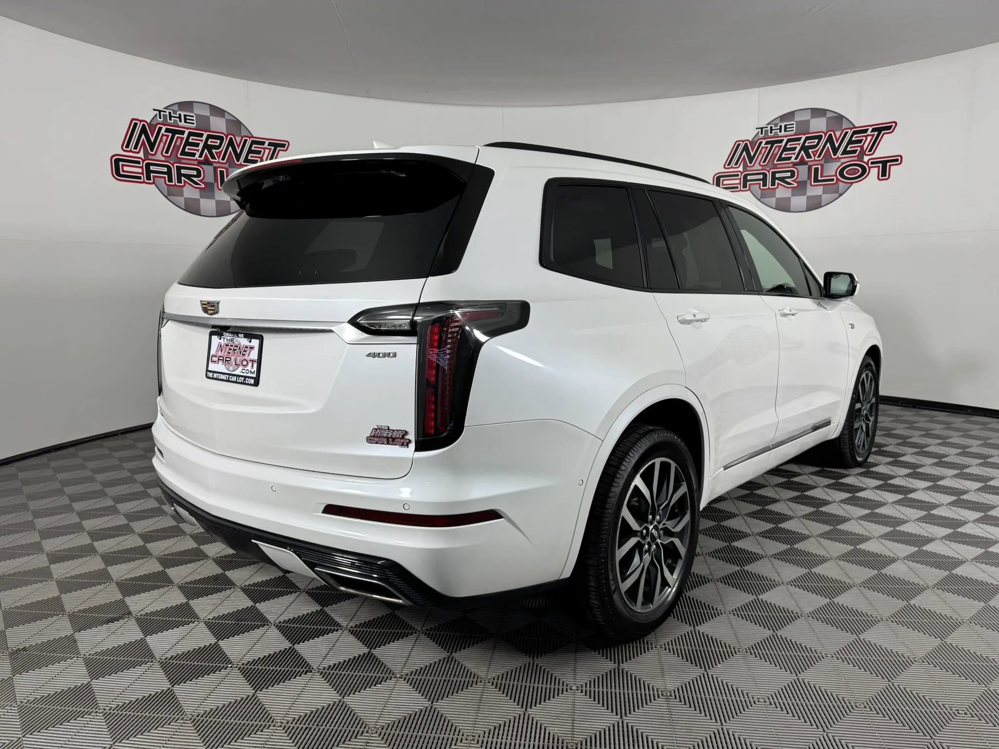 Used 2023 Cadillac XT6 Sport w/ Platinum Package AWD/4WD image 7
