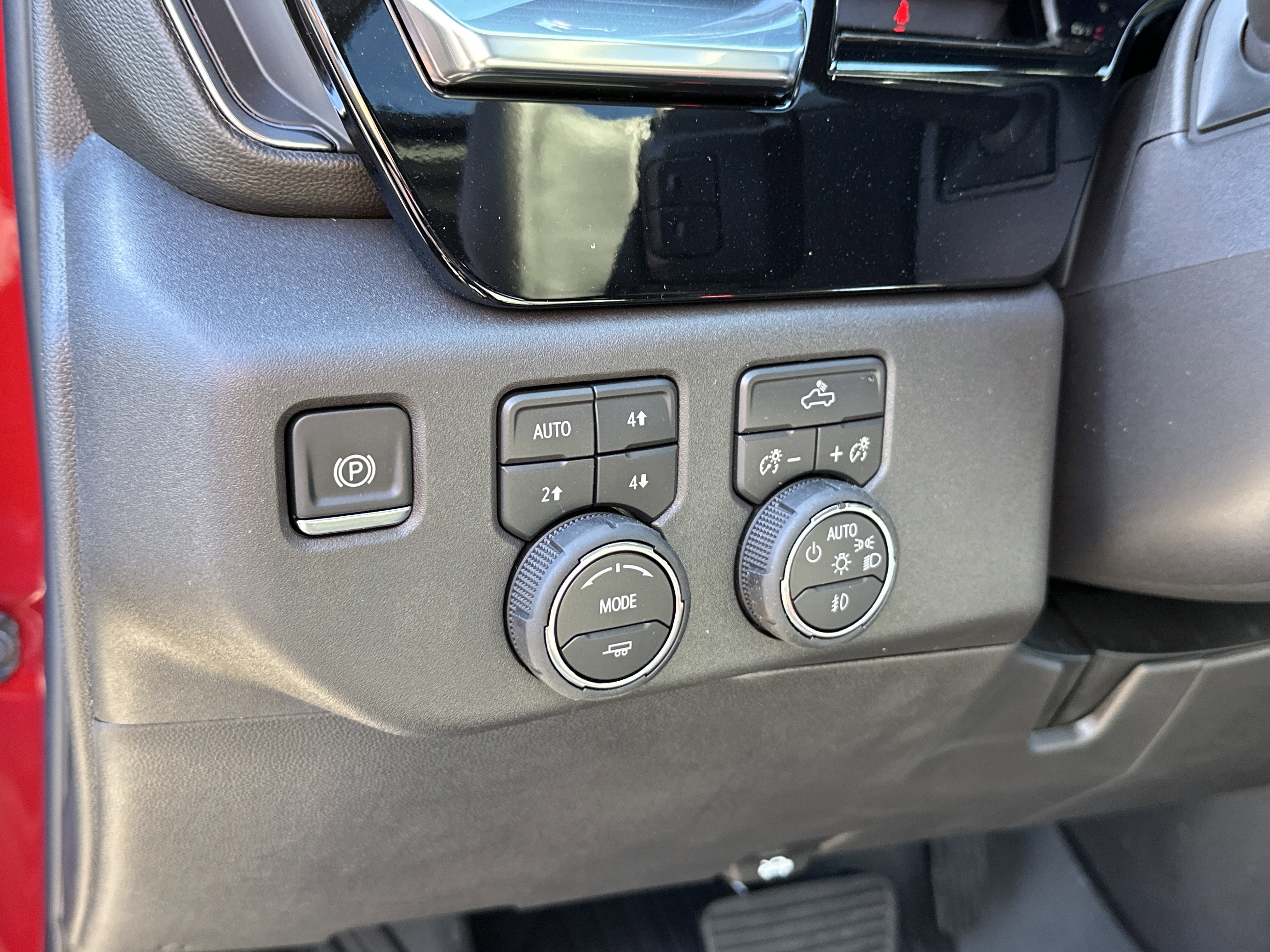 New 2026 Chevrolet Silverado 1500 LT Trail Boss w/ Convenience Package II image 17