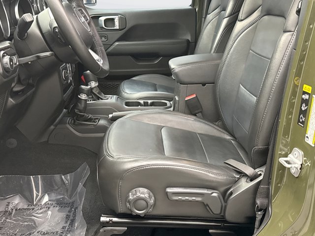 Used 2022 Jeep Wrangler Unlimited Sahara image 11