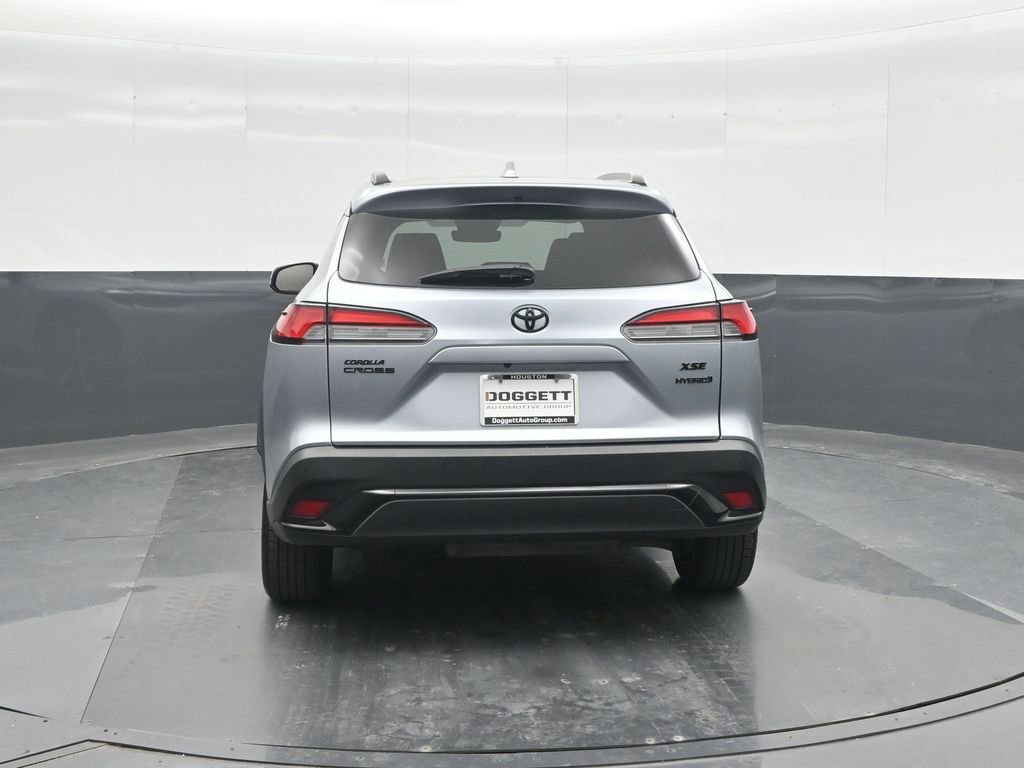 Used 2023 Toyota Corolla Cross XSE w/ Convenience Package image 17