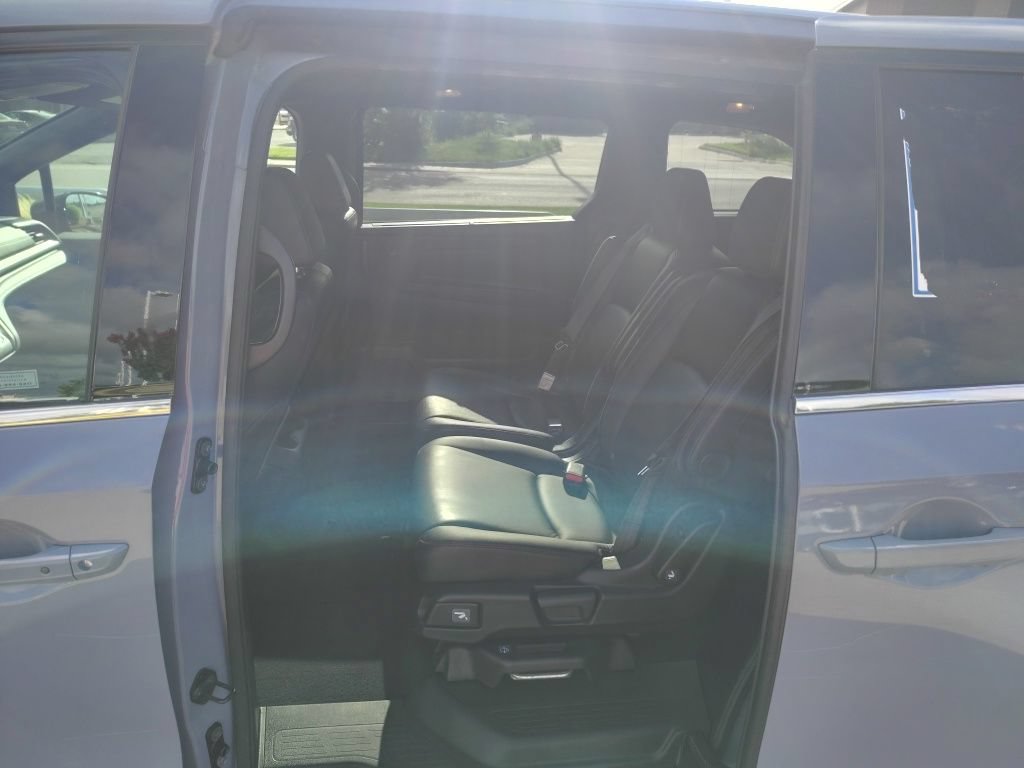 Used 2023 Honda Odyssey Sport image 6