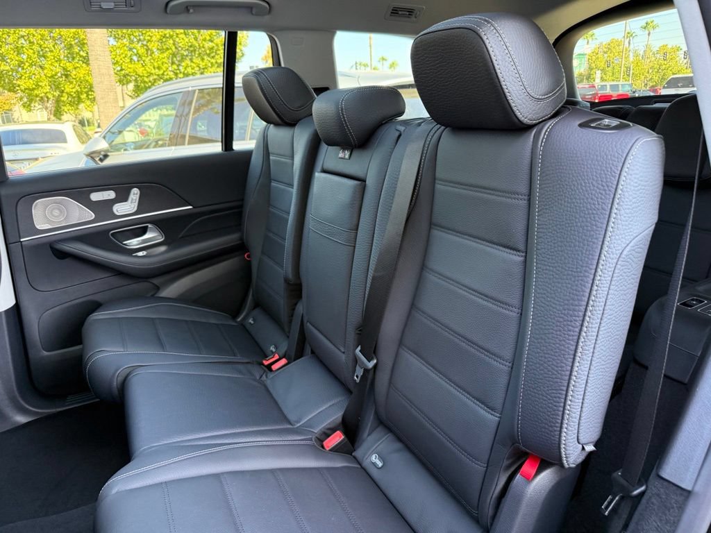 New 2026 Mercedes-Benz GLS 450 4MATIC image 14
