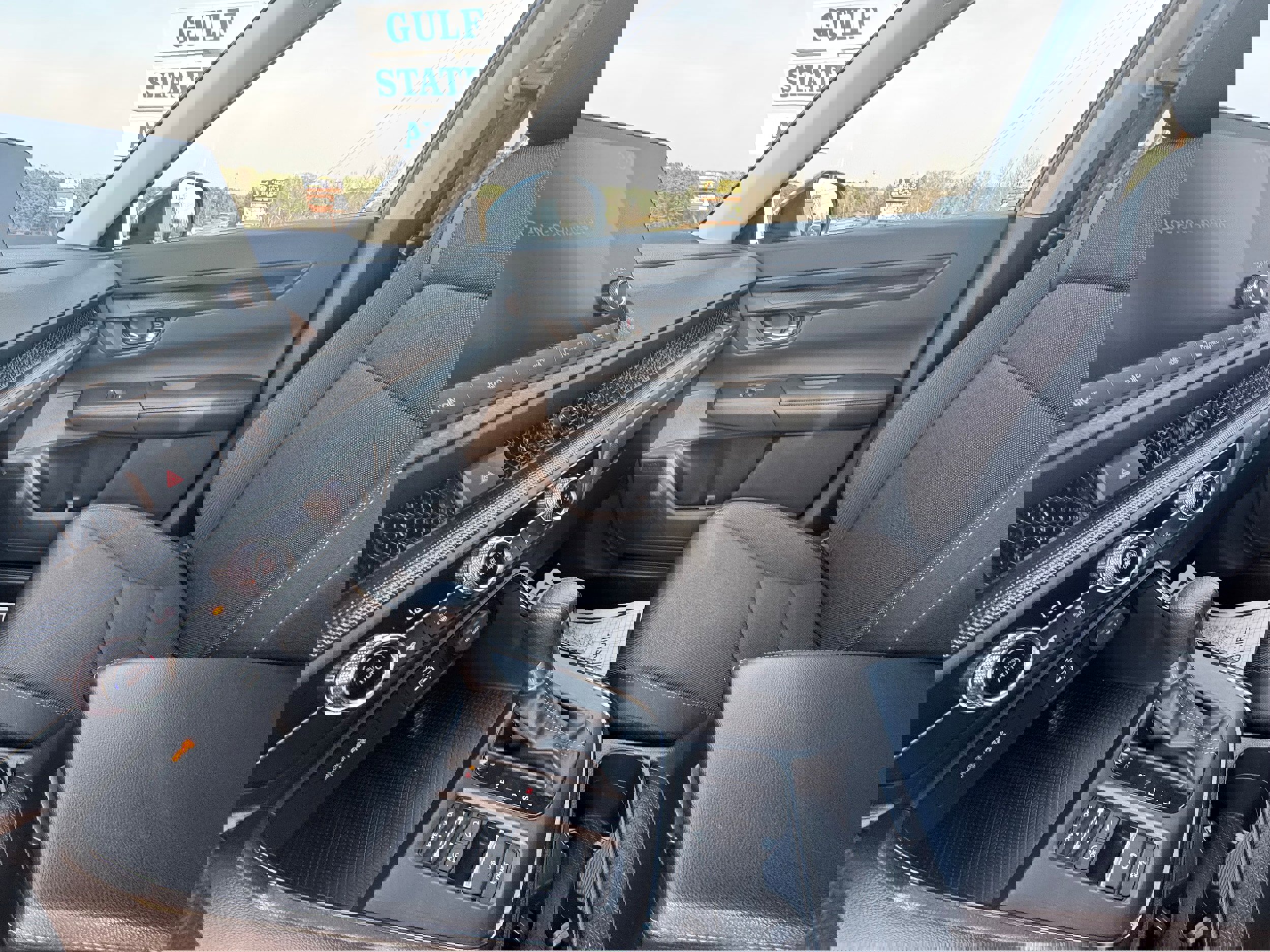 Used 2025 Honda CR-V LX image 13