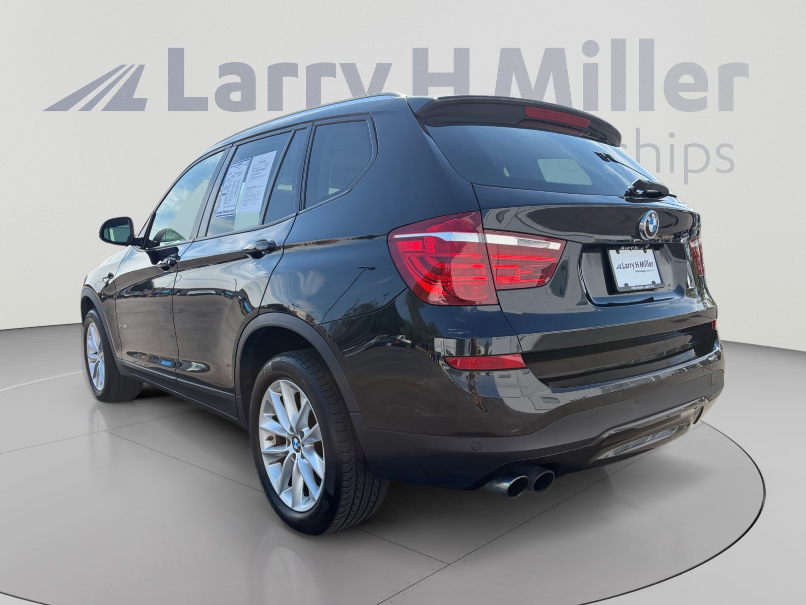 Used 2015 BMW X3 xDrive28i AWD/4WD image 3
