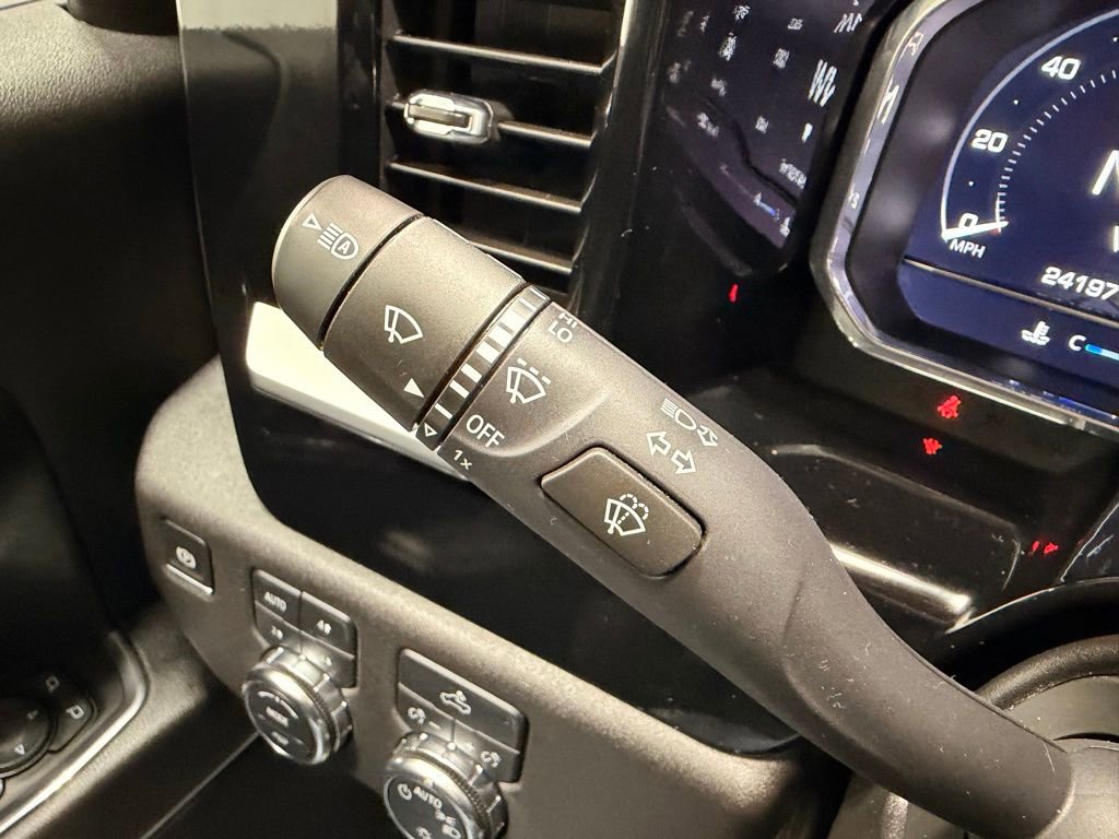 Used 2024 GMC Sierra 1500 SLE w/ Preferred Package image 35