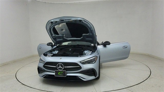 Used 2025 Mercedes-Benz CLE 300 4MATIC Cabriolet image 74