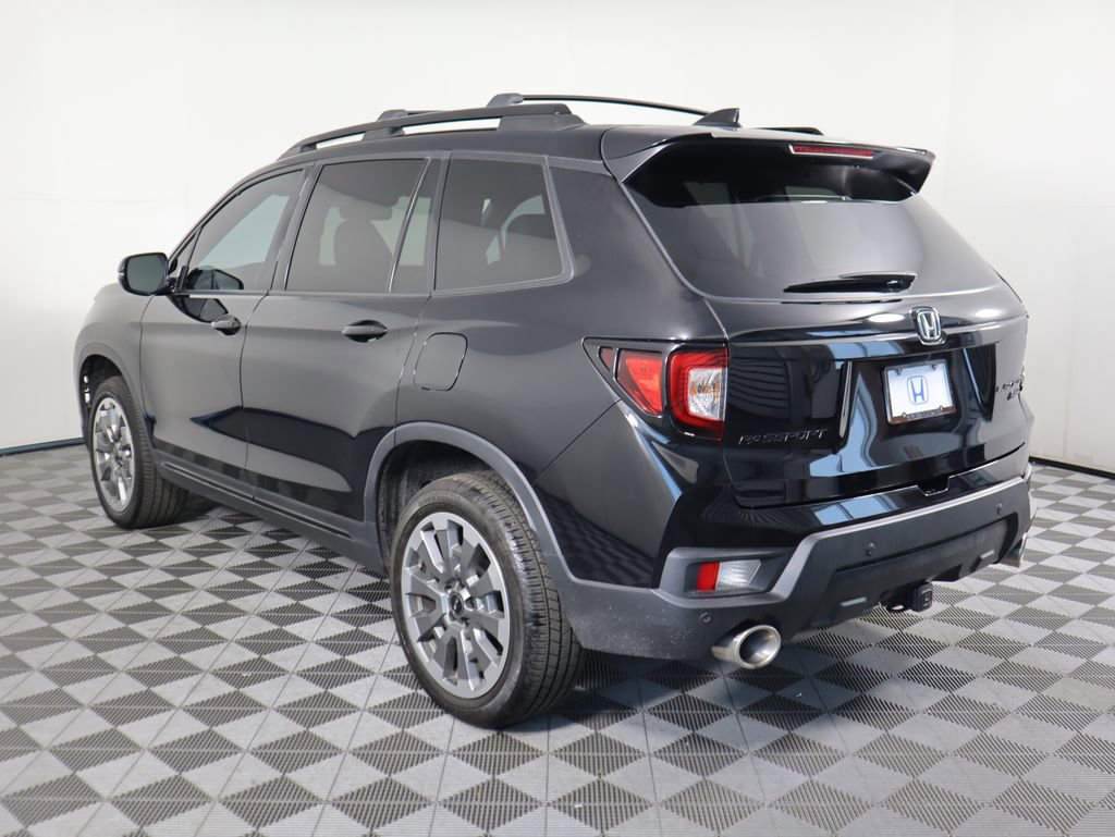 Certified 2024 Honda Passport Black Edition image 7