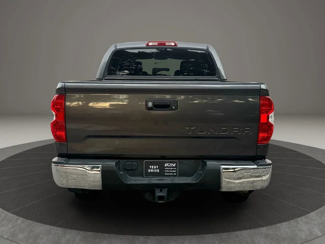 Used 2015 Toyota Tundra SR5 image 5