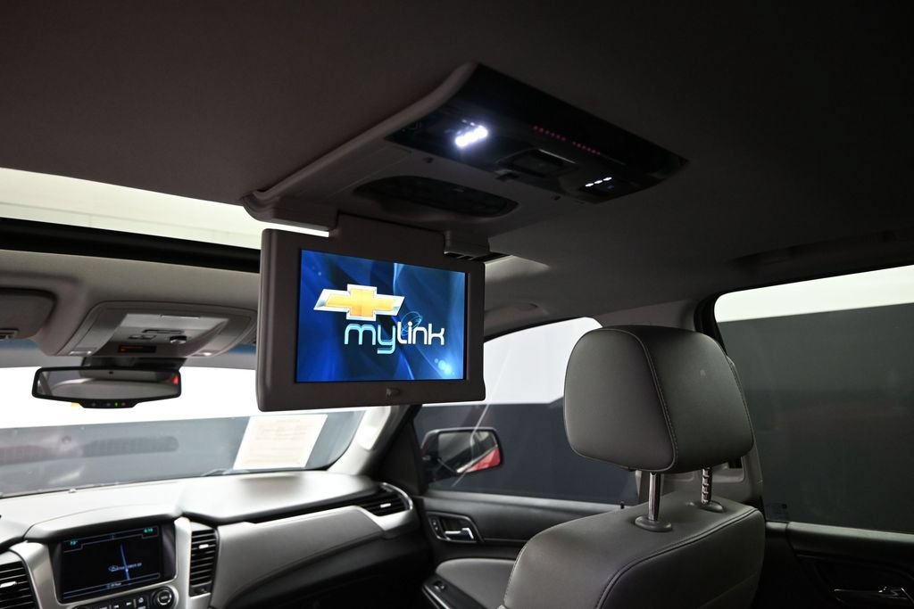 Used 2016 Chevrolet Suburban LT AWD/4WD image 29
