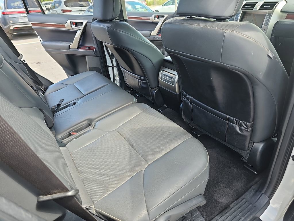 Used 2019 Lexus GX 460 Premium image 14