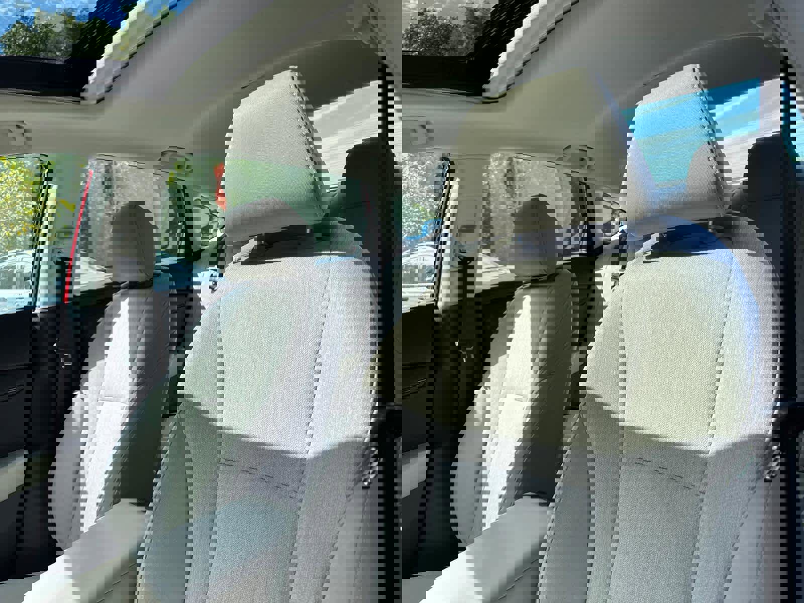 Used 2023 Honda Accord EX image 16