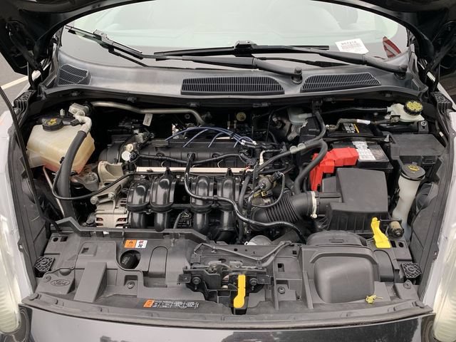 Used 2015 Ford Fiesta SE FWD image 16