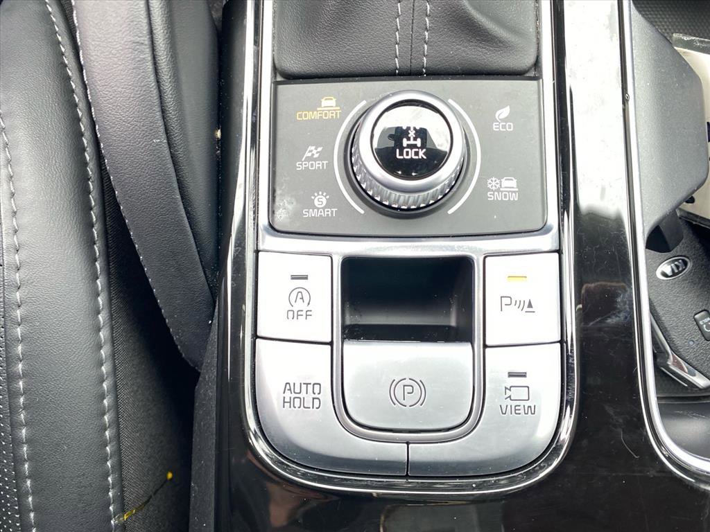Certified 2021 Kia Telluride SX w/ SX Prestige Package AWD/4WD image 14
