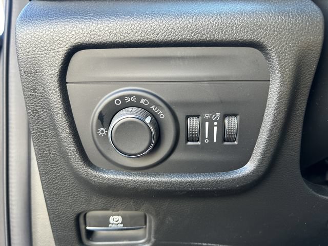 New 2026 Jeep Grand Cherokee Altitude AWD/4WD image 25