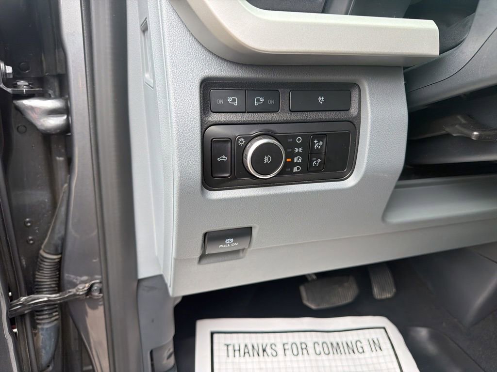 Used 2023 Ford F450 XL w/ 360-Degree Camera Package image 23