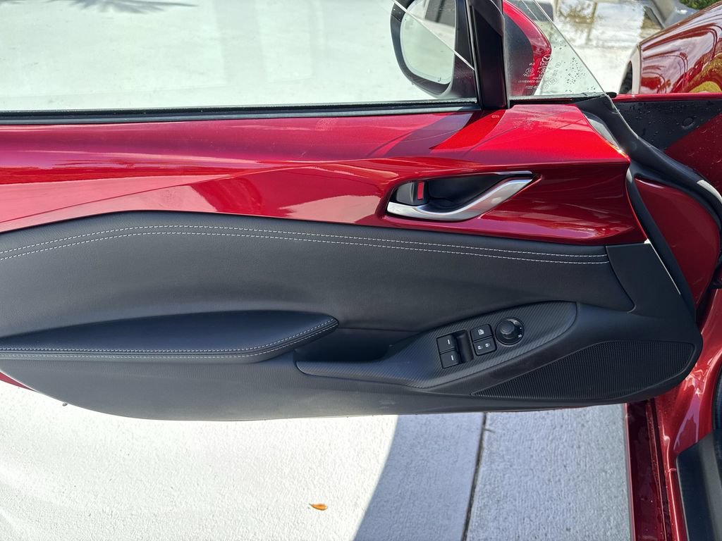 New 2026 MAZDA MX-5 Miata Grand Touring RWD image 38