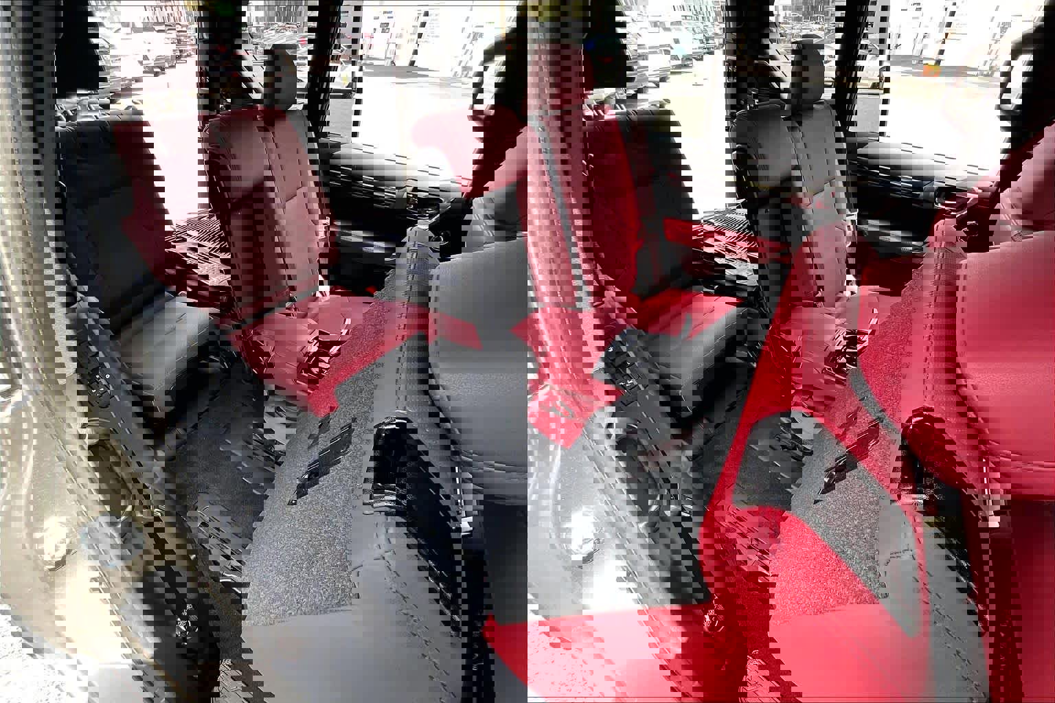 Used 2022 Lexus GX 460 Premium w/ Premium Plus Package image 21