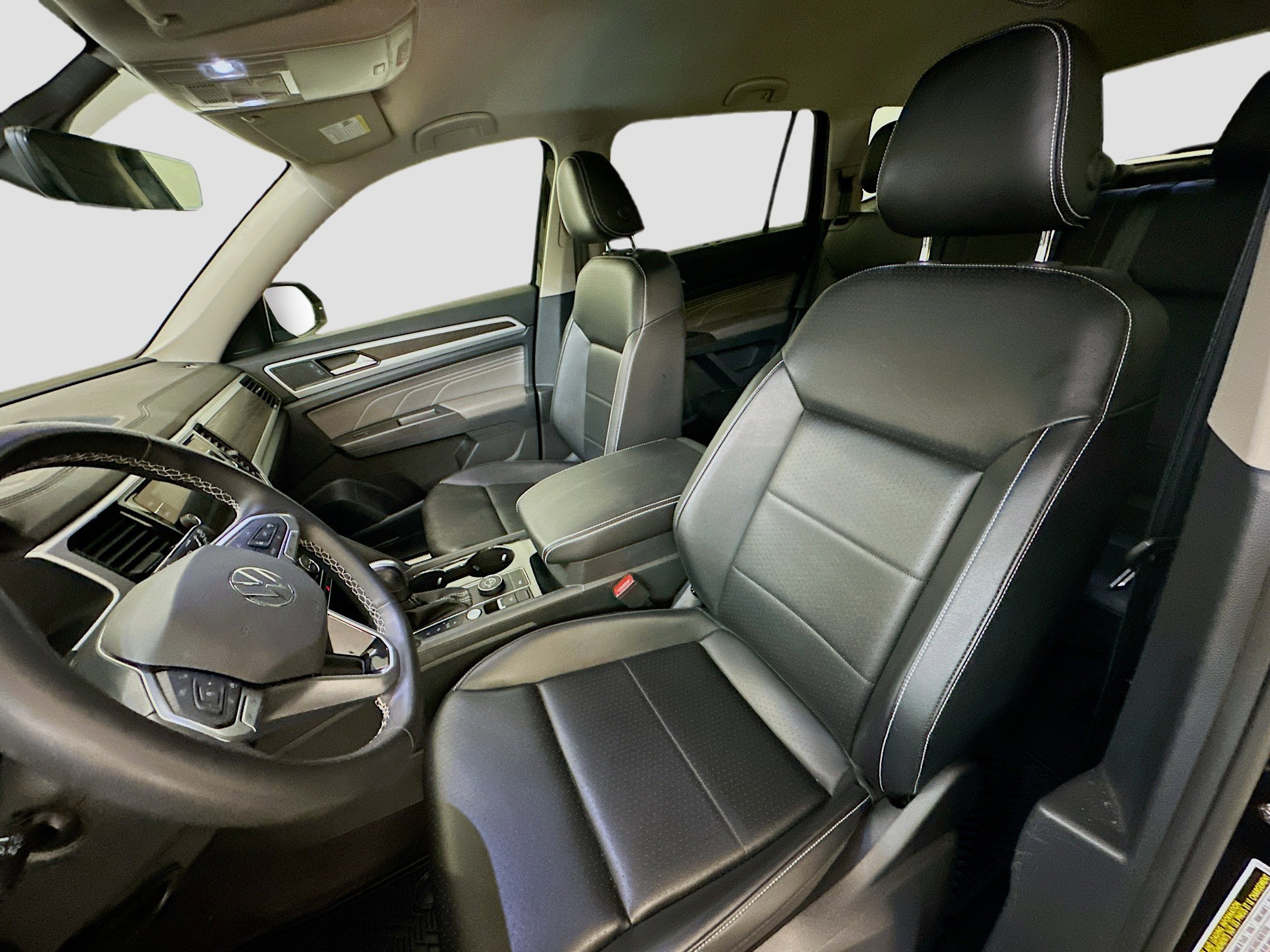 Used 2022 Volkswagen Atlas SE image 13