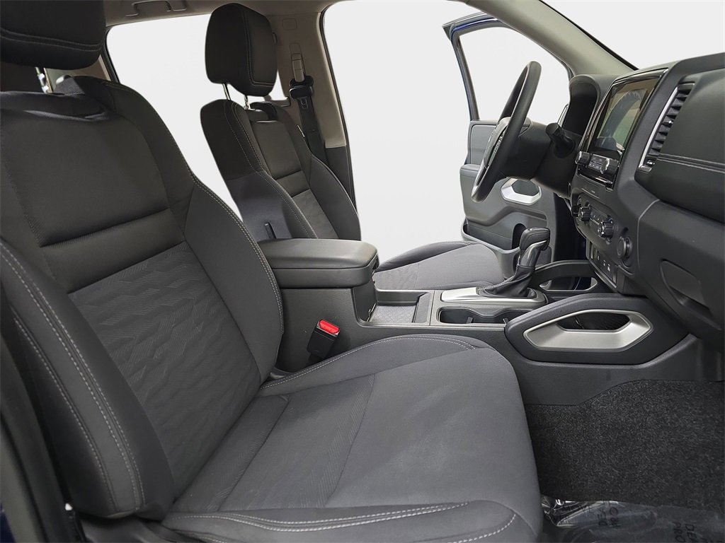 Used 2023 Nissan Frontier SV w/ Technology Package image 12