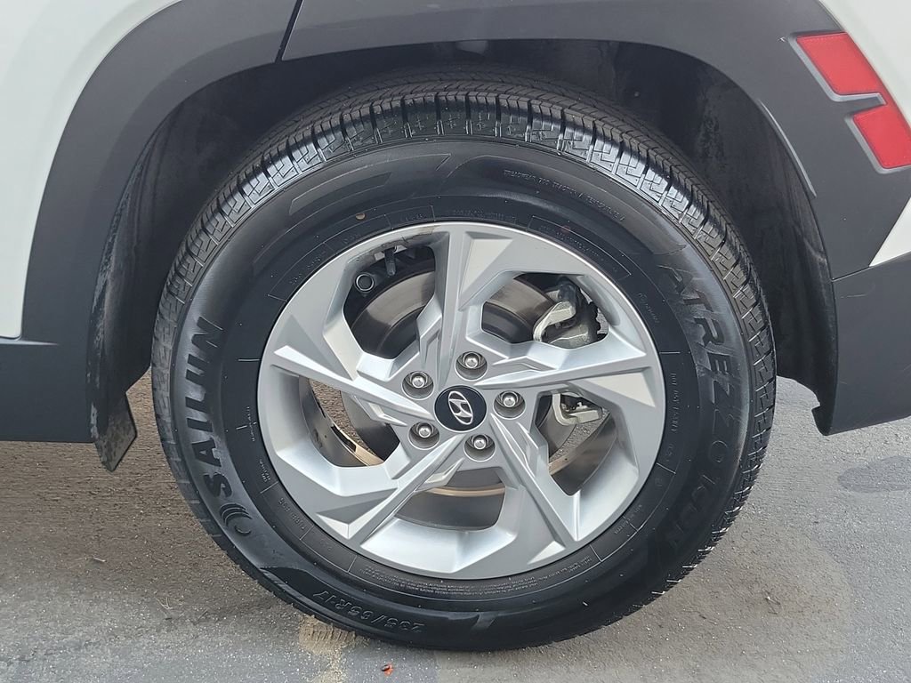 Used 2024 Hyundai Tucson SEL FWD image 25