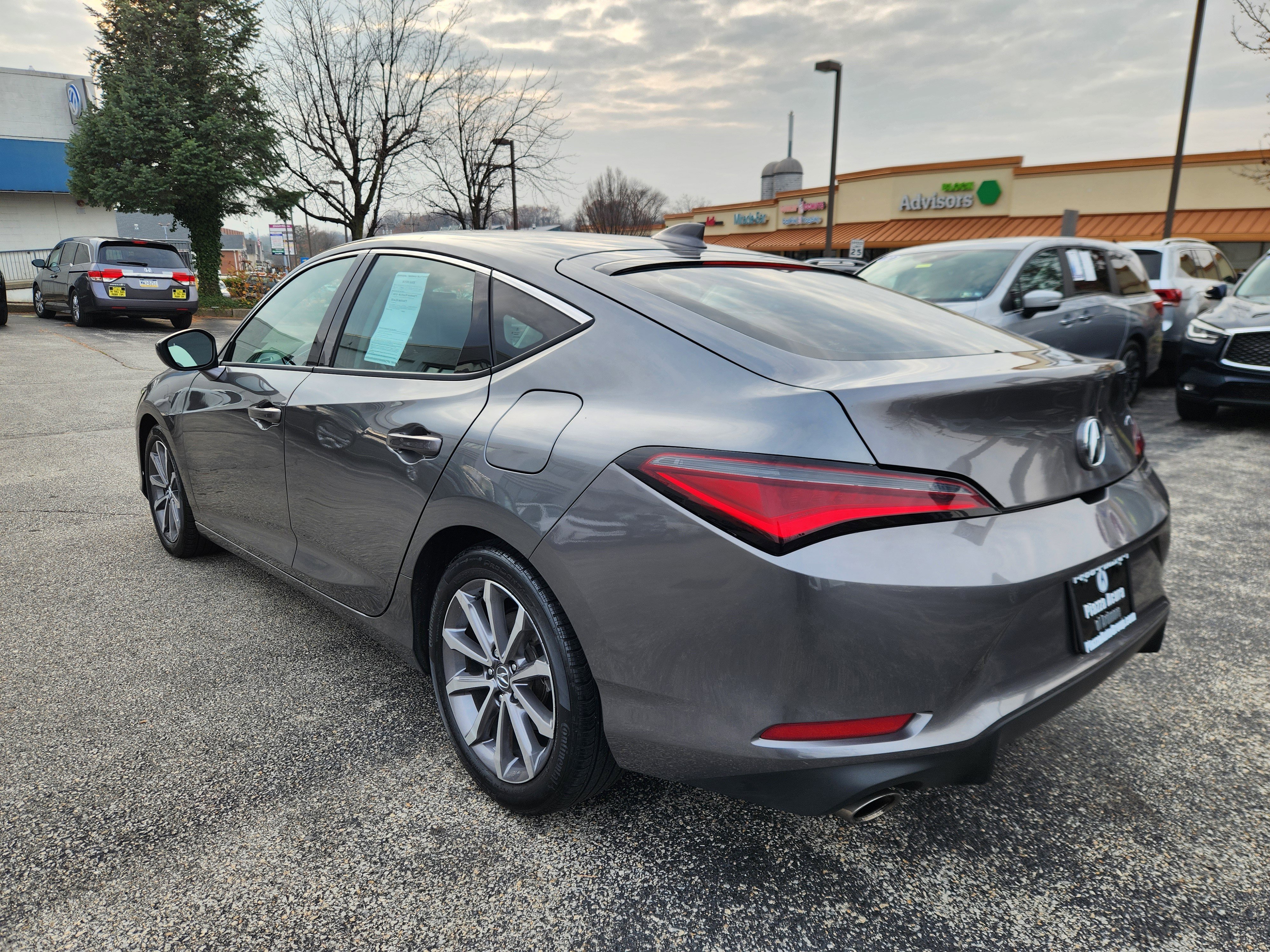 Used 2023 Acura Integra image 3