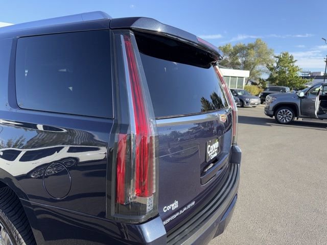Used 2019 Cadillac Escalade Premium Luxury image 26