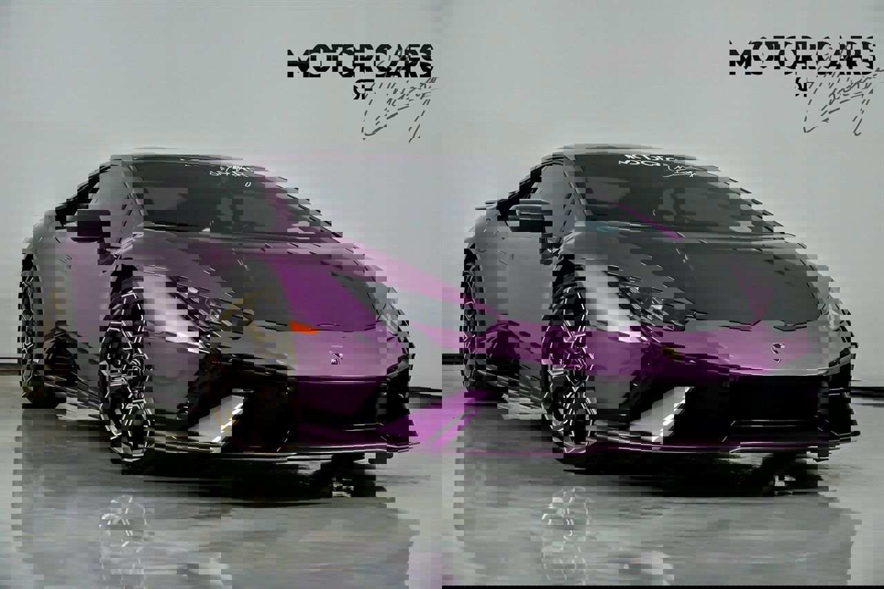 Used 2023 Lamborghini Huracan Tecnica image 1