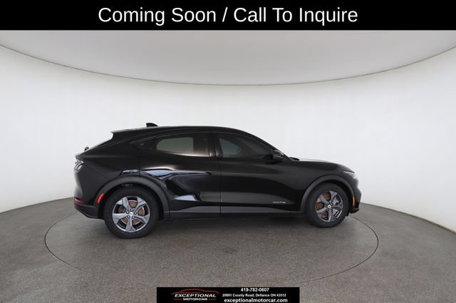 Used 2021 Ford Mustang Mach-E Select AWD/4WD image 27