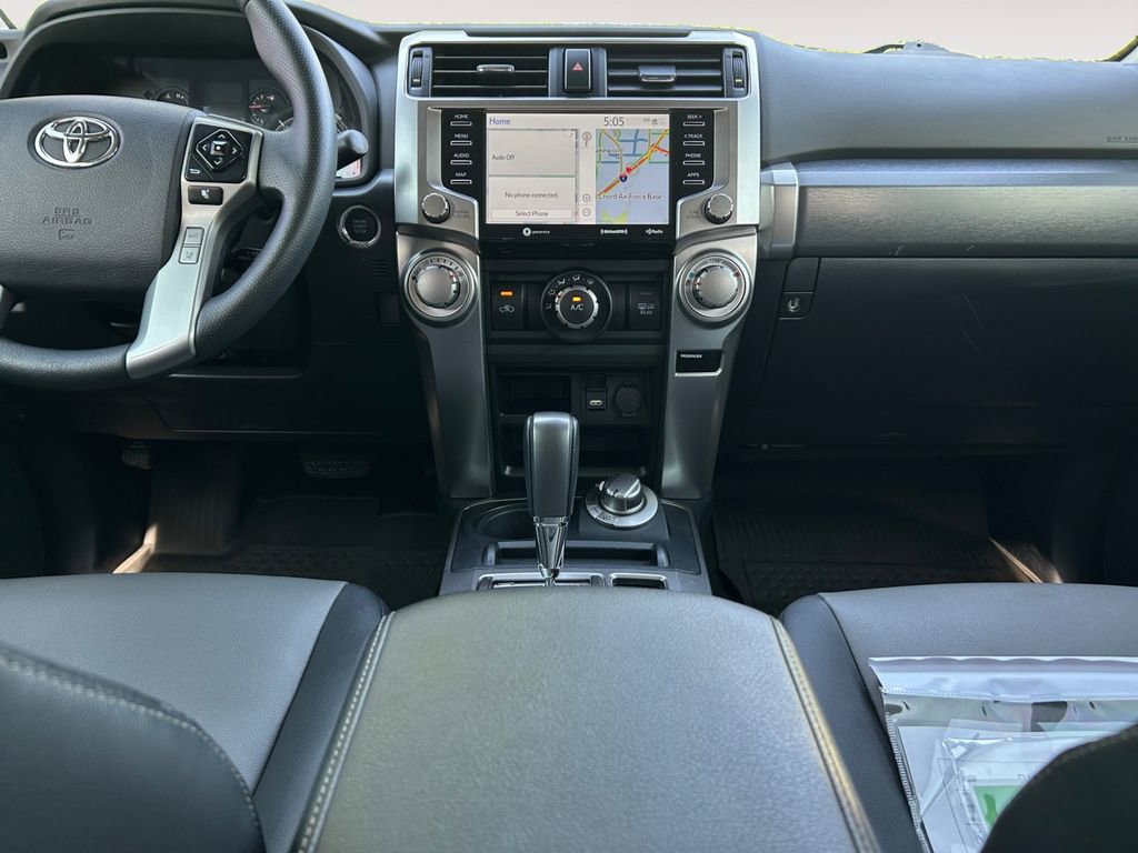 Used 2022 Toyota 4Runner SR5 Premium image 14