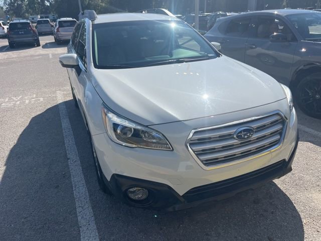 Used 2017 Subaru Outback 2.5i Premium image 2