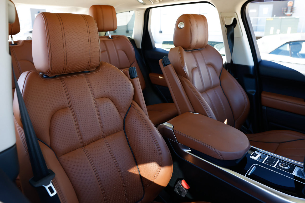 Used 2016 Land Rover Range Rover Sport Supercharged image 16