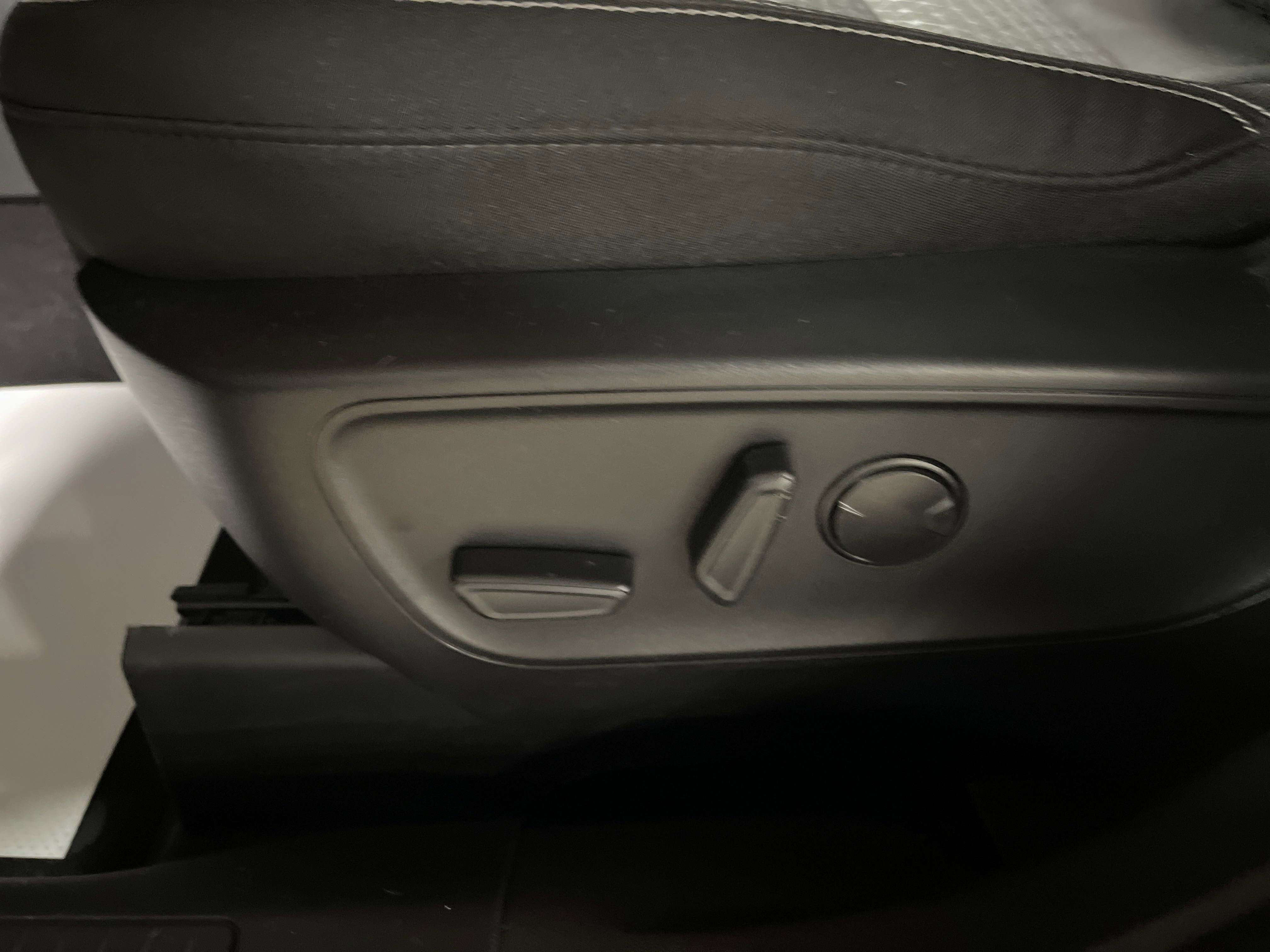 Used 2023 Ford Escape Active w/ Tech Pack #2 image 10